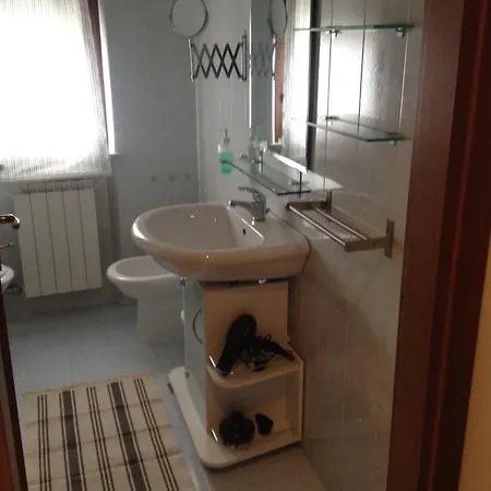 Apartamento Tra La Via Francigena E Le Cinque Terre